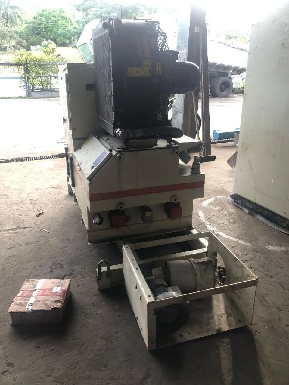 Britador Cônico HP300 Metso - Foto 4