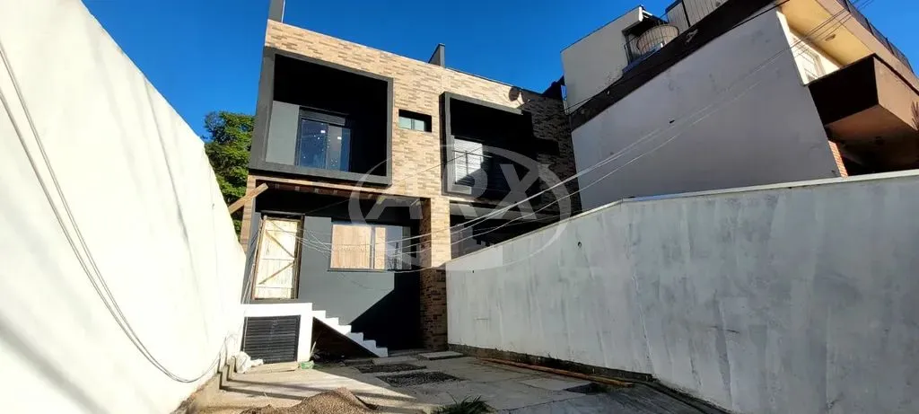 Casa de 210.0m² no bairro Chácara das Pedras, com