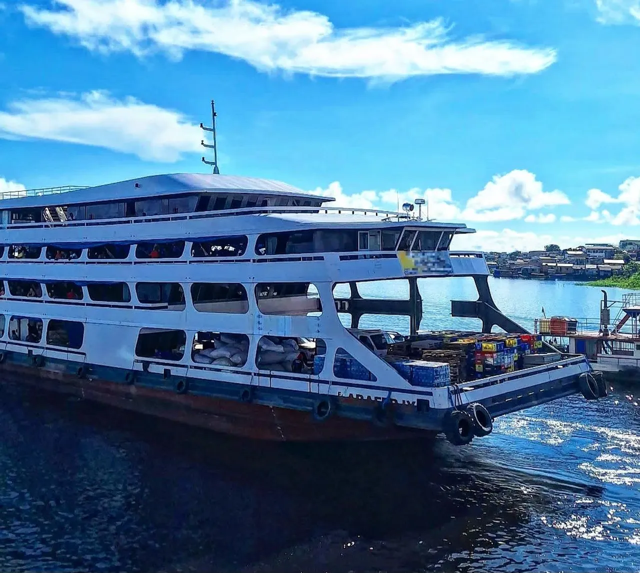 FERRY BOAT - ENTRADA + PARCELAS 