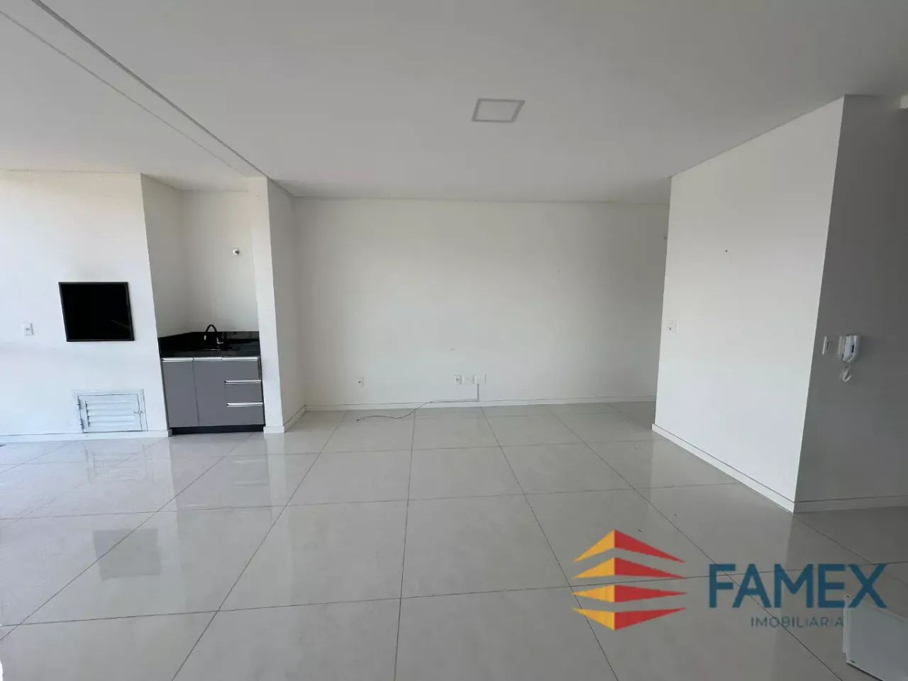 APARTAMENTO PARA LOCAÇÃO NO ED. ESMERALDA COM 1 SUÍTE + 2 QUARTOS - PRÓXIMO AO ANTIGO TEAT - Foto 4