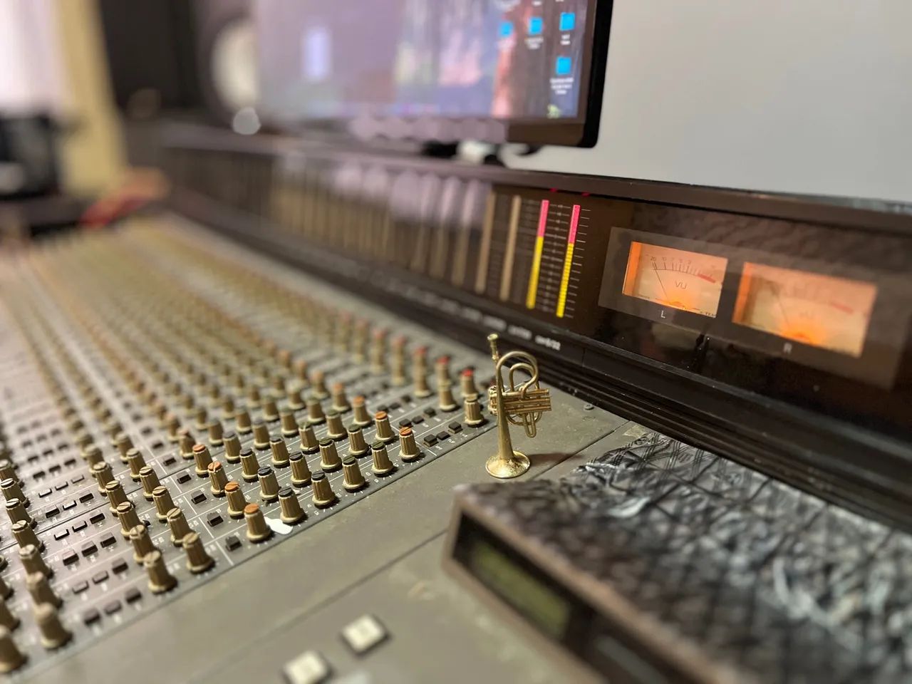 Mesa TASCAM 32 canais - Foto 3