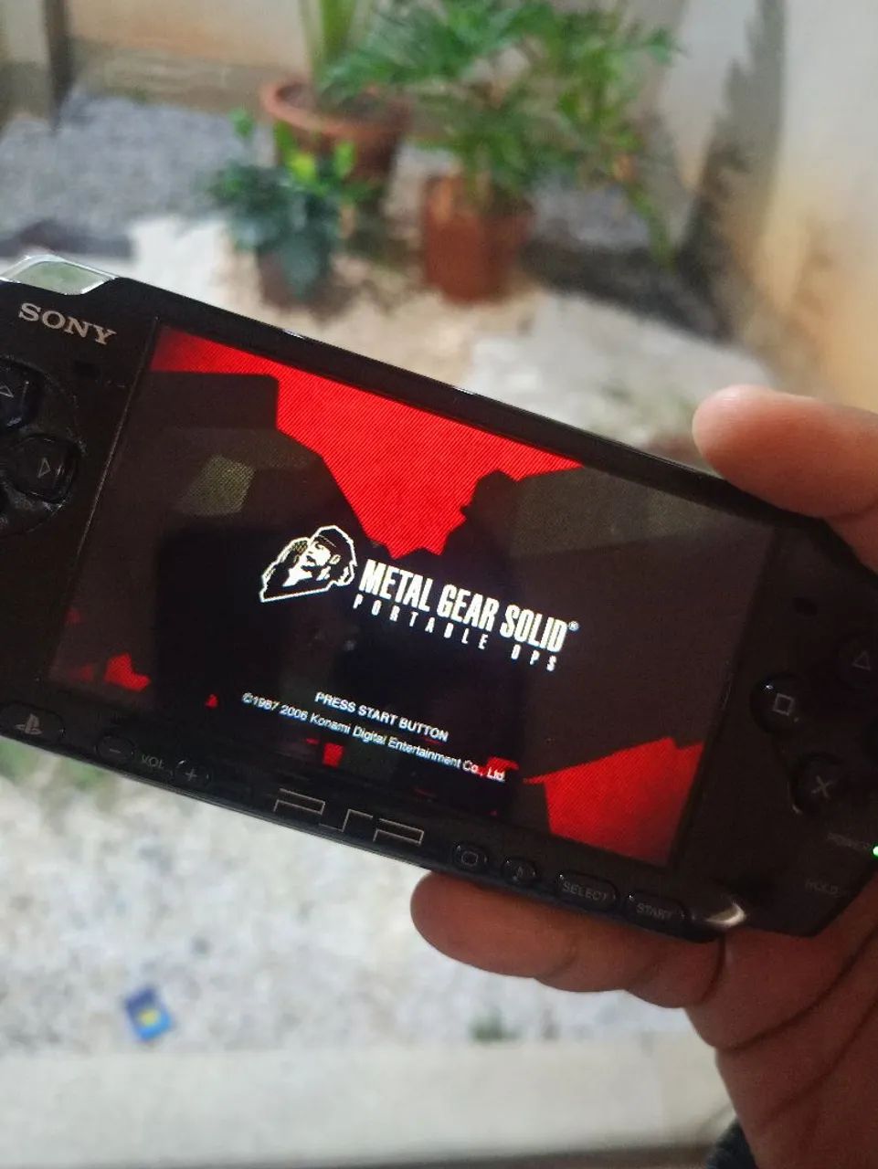 Metal Gear Solid: Portable Ops - PSP - Foto 3