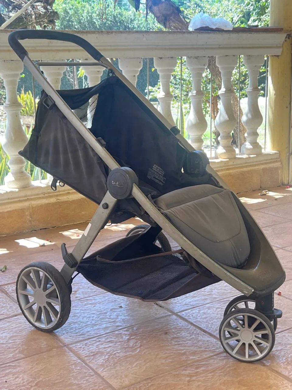 Carrinho britax usado 