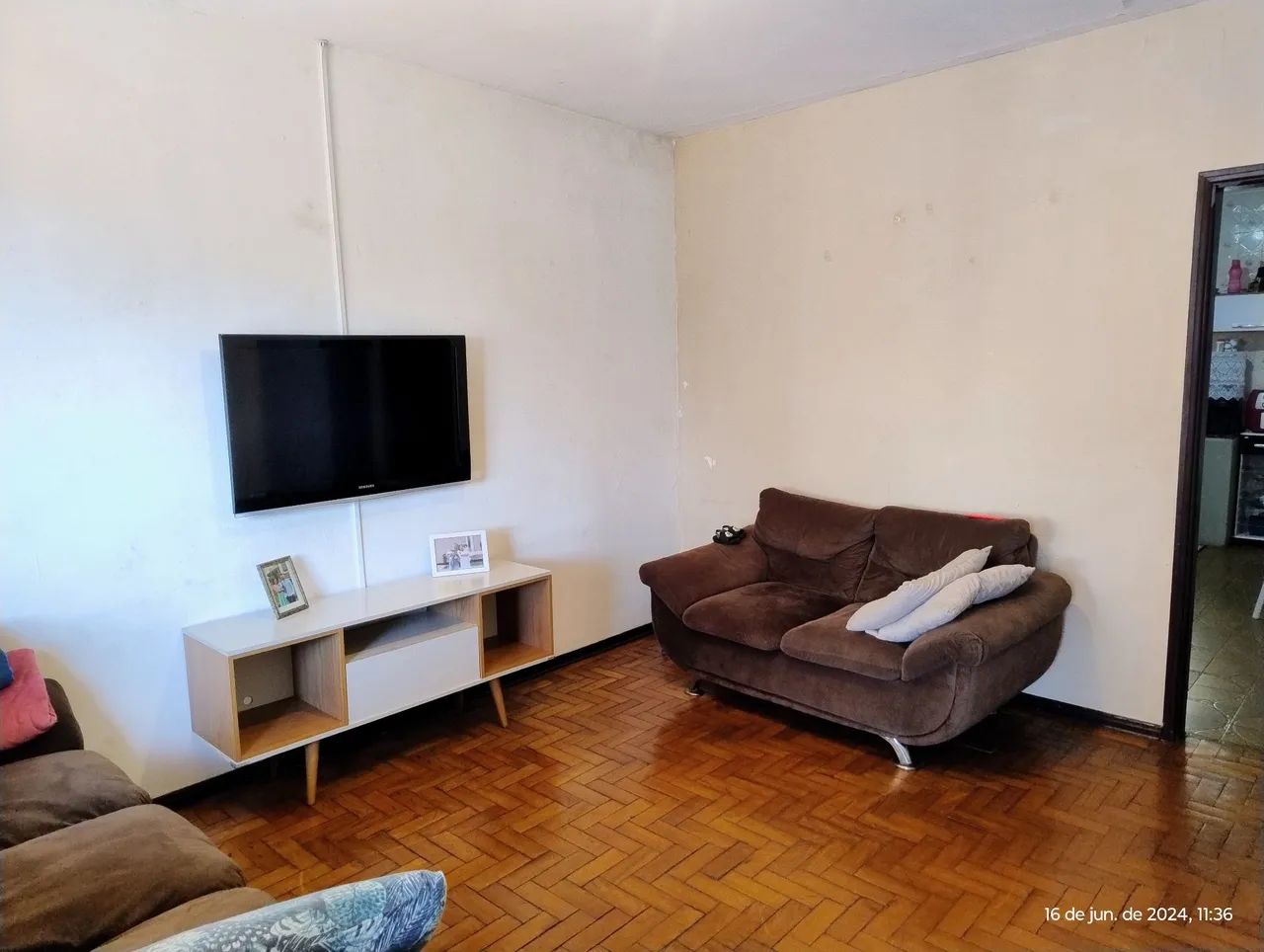 Vende-se ou troca-se está casa - Foto 3