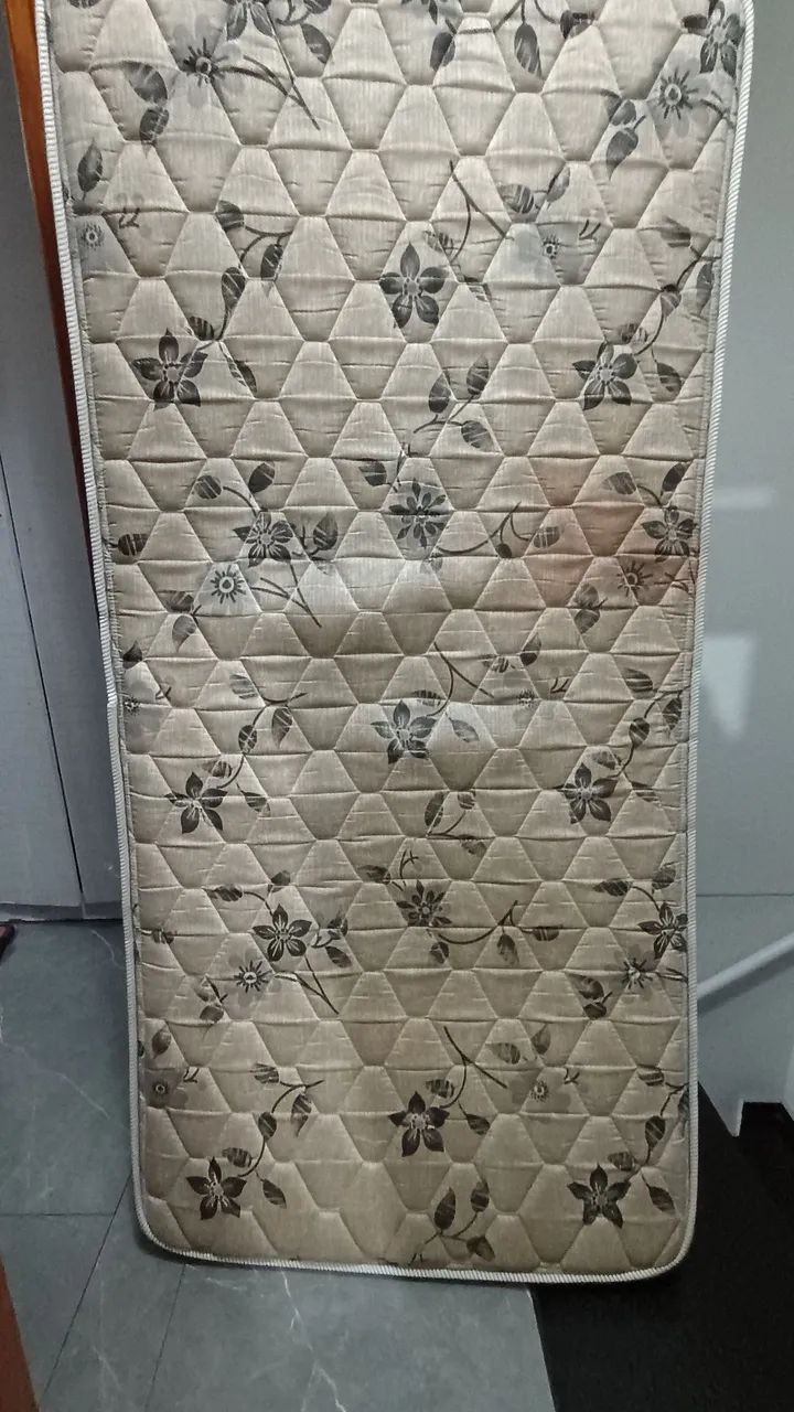 Colchão Solteiro Floral
