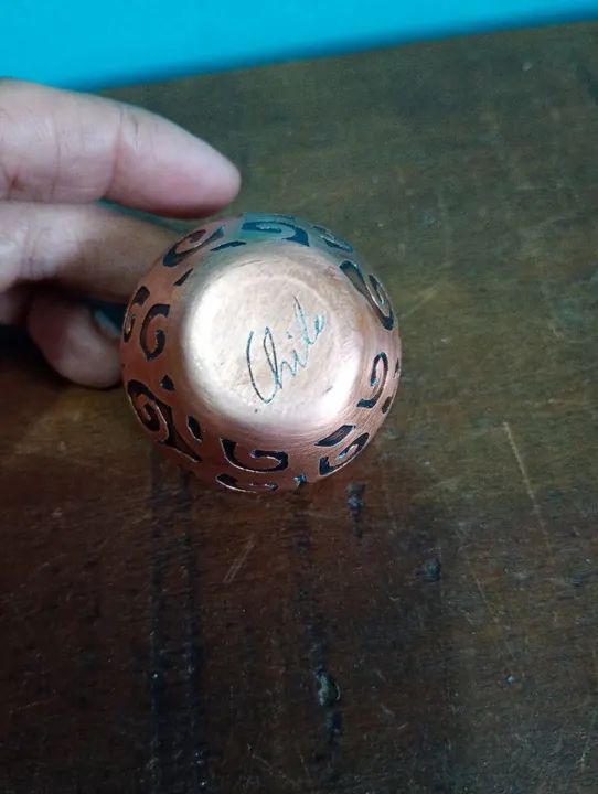 Antigo e delicado porta comprimidos em cobre em formato de maçã <br><br><br><br>4 cm  - Foto 5