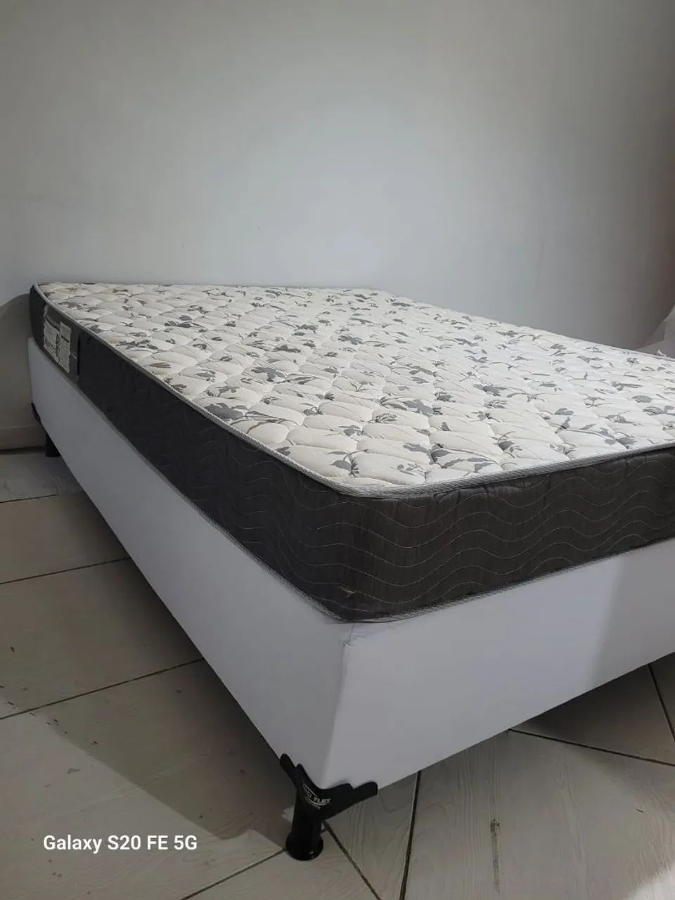 Cama box + Colchão Ortobom pro saúde $780 - Foto 3