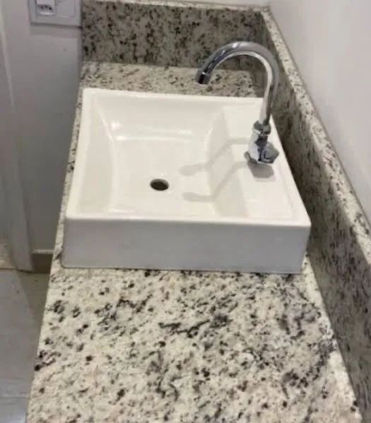 Gray Swallow Sink64307021088385121