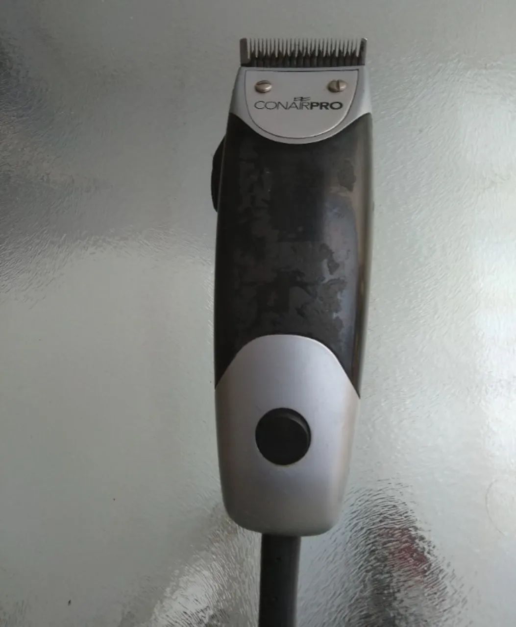 Maquina d corte Conair com defeito