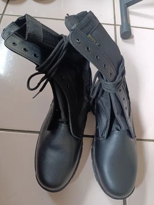 Coturno novo número 42