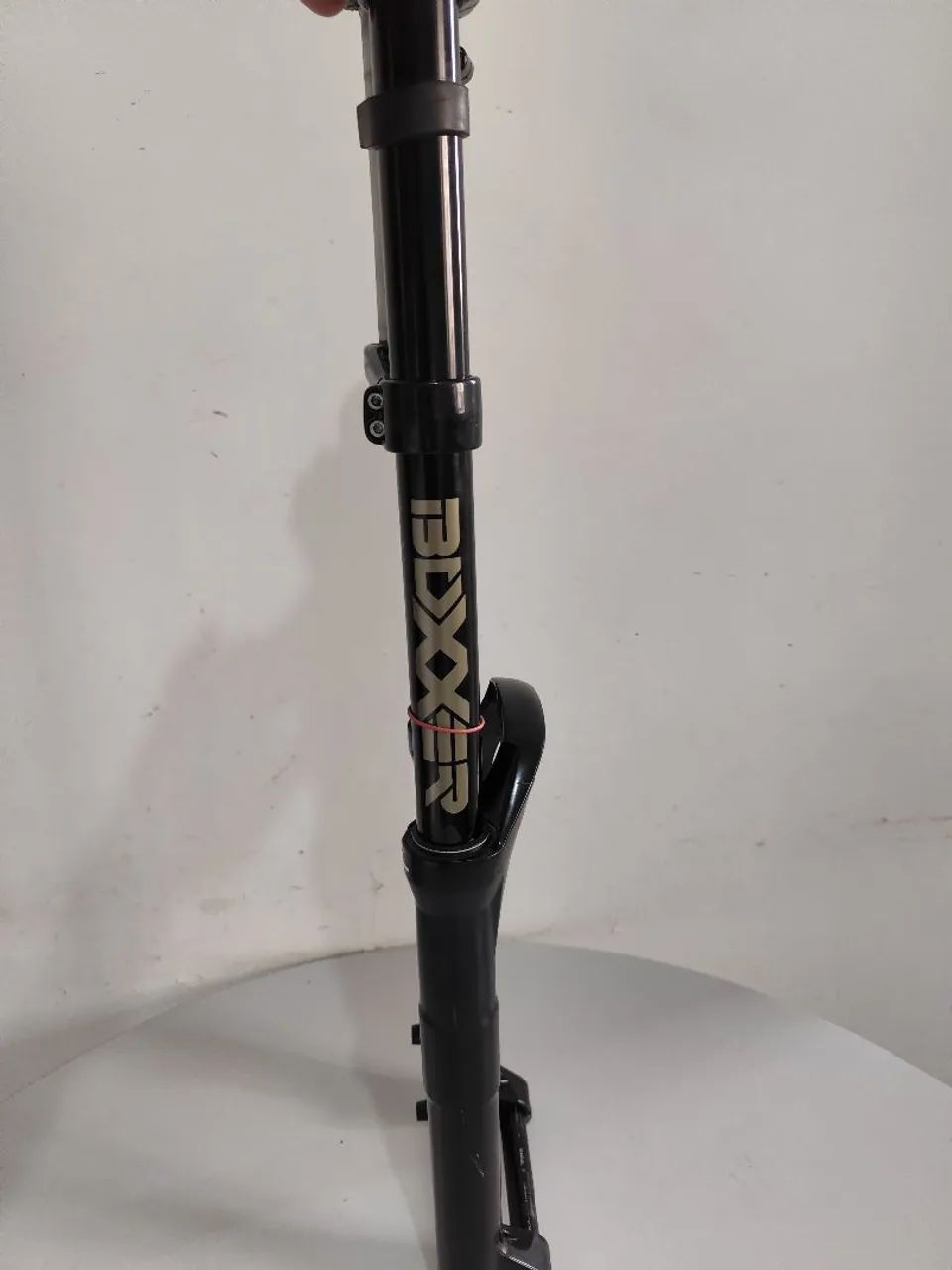 Rock Shox Boxxer RC aro 27,5 com mola azul - Foto 2