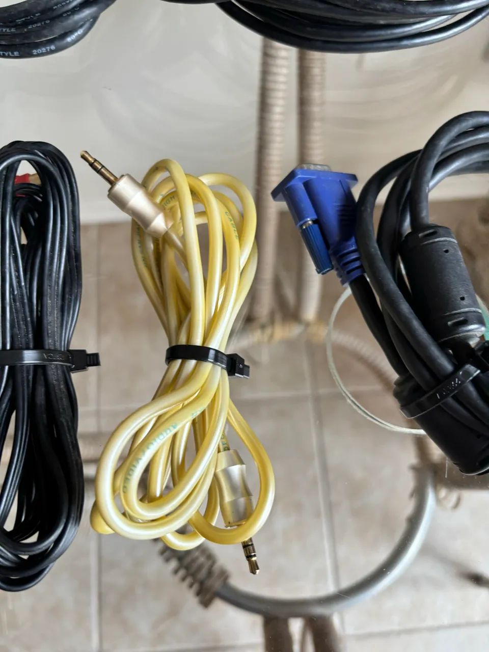 Vários tipos de cabos HDMI, VGA (preço a partir de "conforme anúncio") - Foto 5