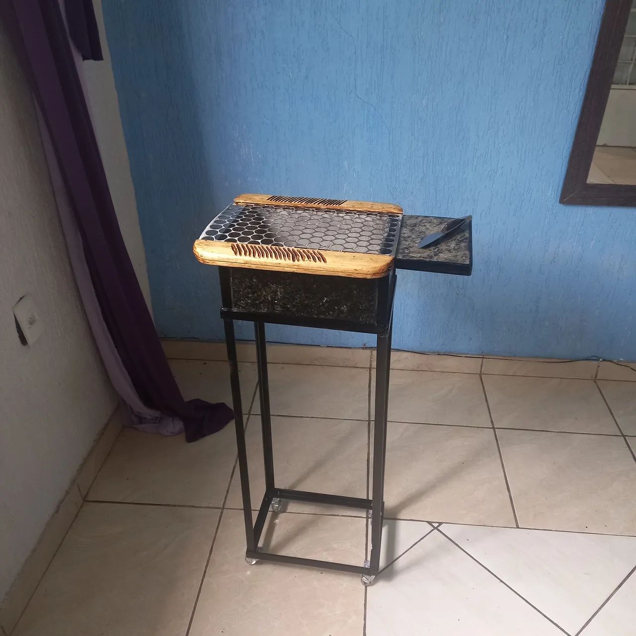 Churrasqueira  grelha brinde uma faca  - Foto 2