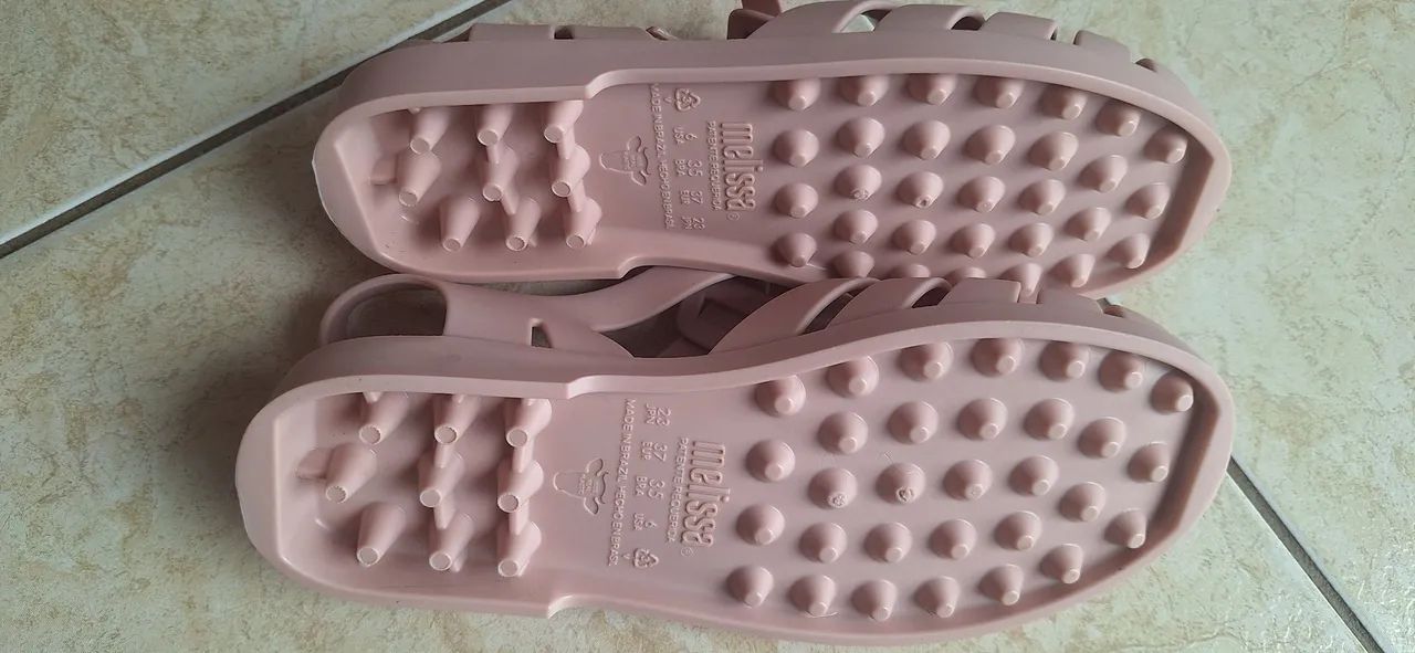 Melissa nunca usada  - Foto 2