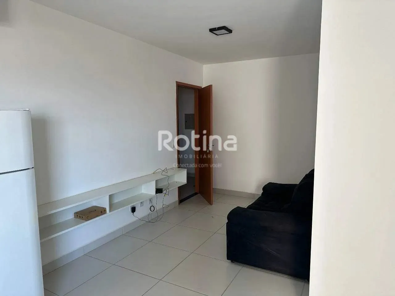 Apartamento para alugar, 2 quartos, Novo Mundo - Uberlândia/MG - Rotina Imobiliária