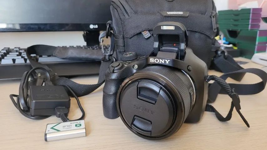 Câmera Digital Sony DSC-HX300 (Estado de Nova) + Case - Foto 4