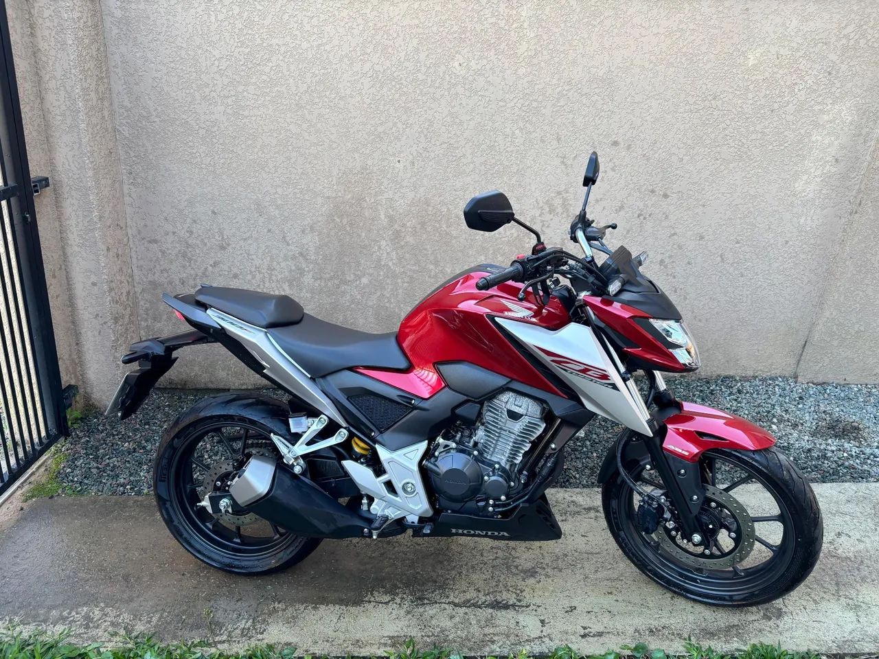 Moto Honda CB Twister 300f 2026/2026 - Foto 2