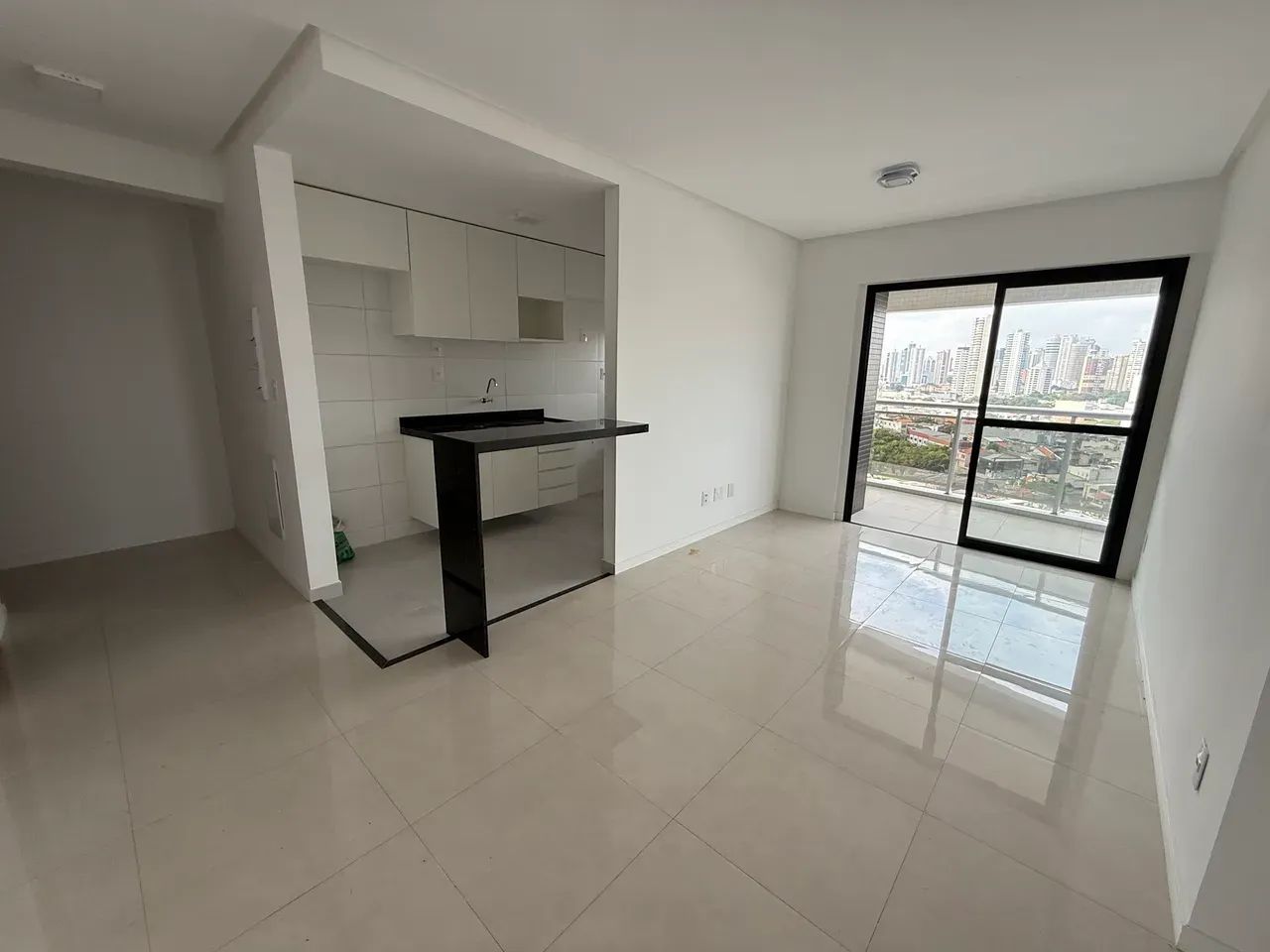 Athenas Future 2 suites e gabineye