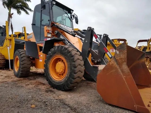 Pá Carregadeira Case W20 - Ano 2016  - Foto 3