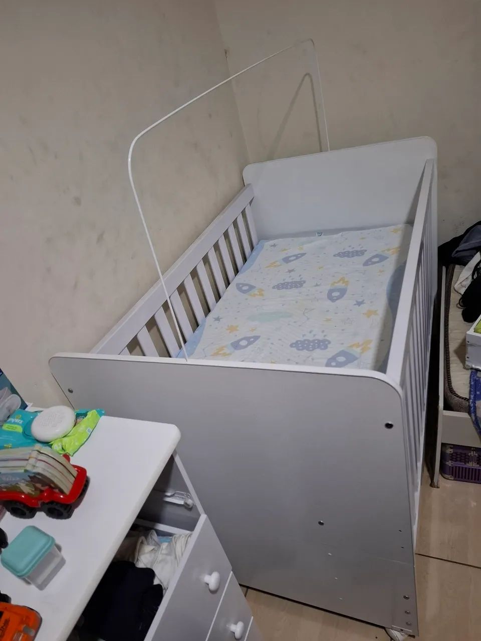 VENDO UM BERÇO PARA BEBÊ 