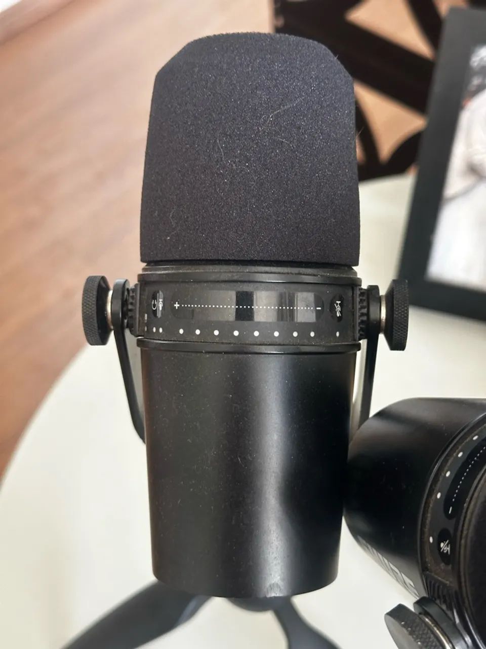 Microfone Shure MV7  - Foto 4