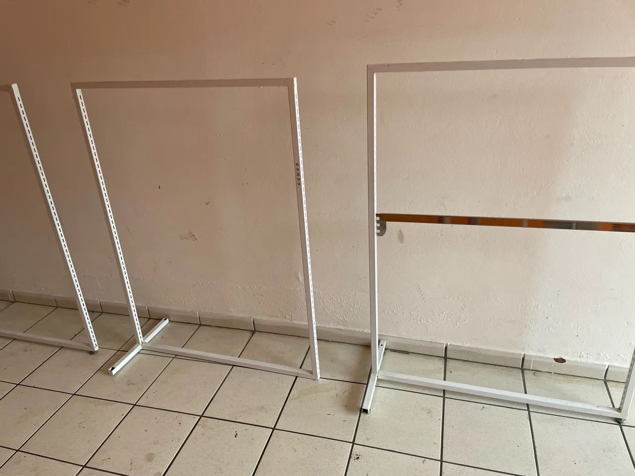 Arara com nível  - Foto 3