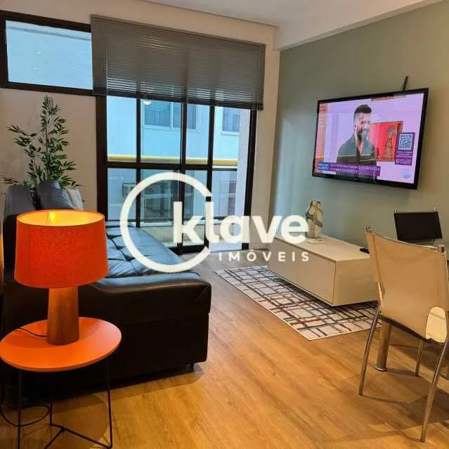 Flat : / Residencial / Ipanema