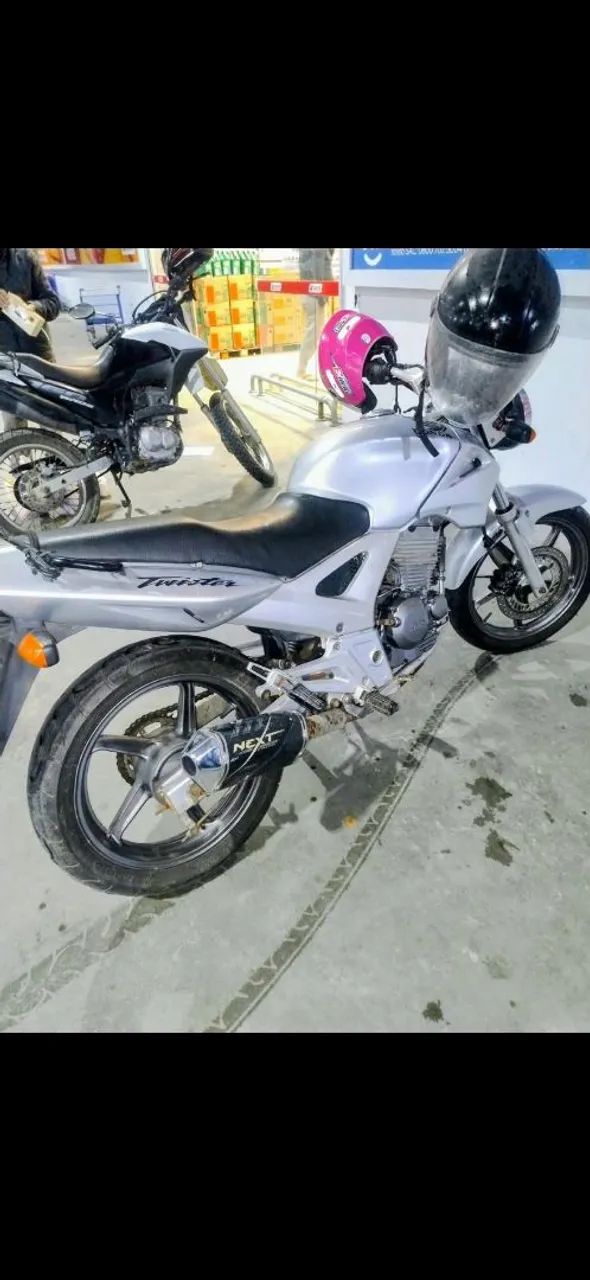 Cbx twister 250