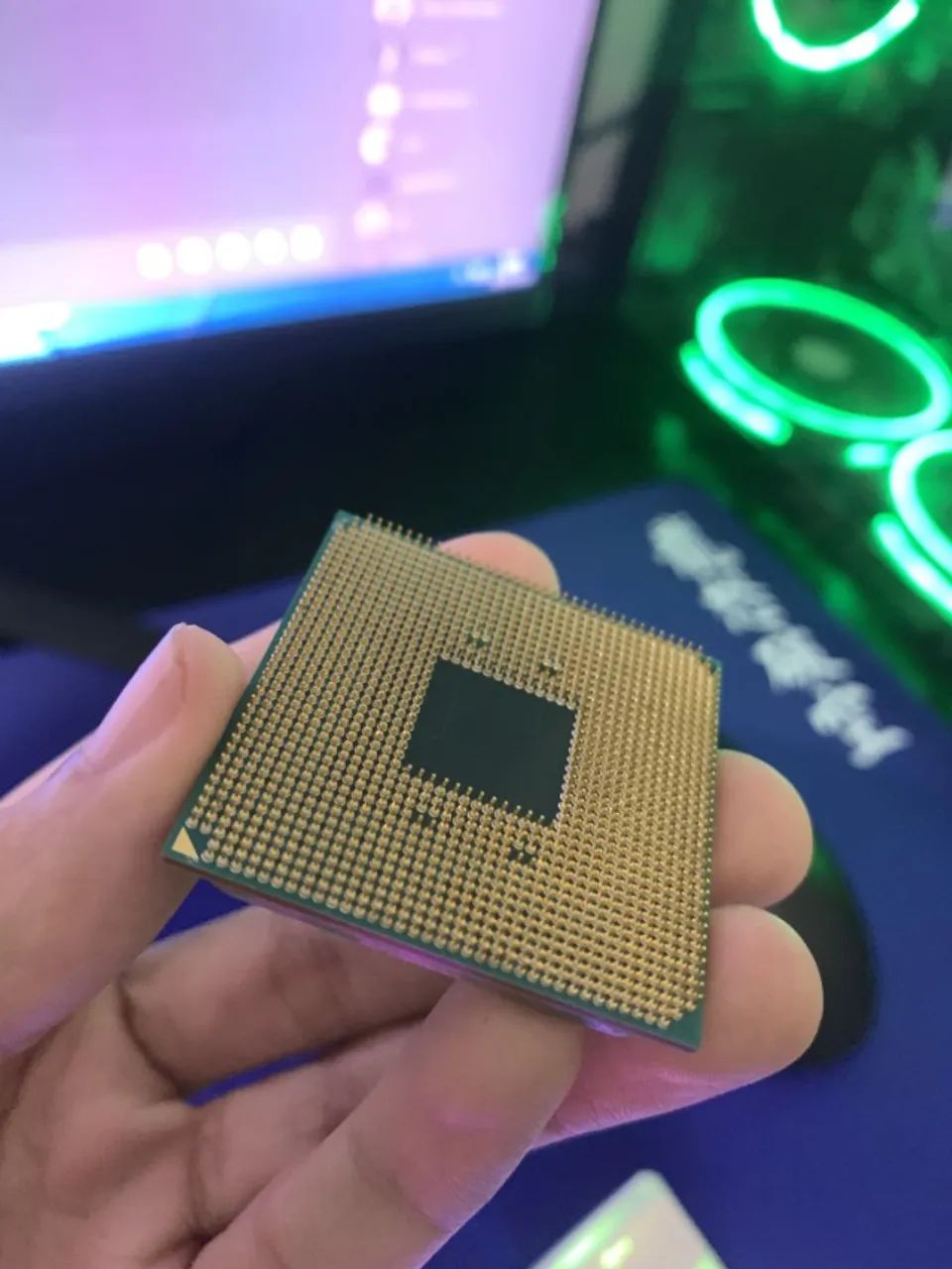 Processador Ryzen 3 2200g com Cooler Box AMD - Foto 2