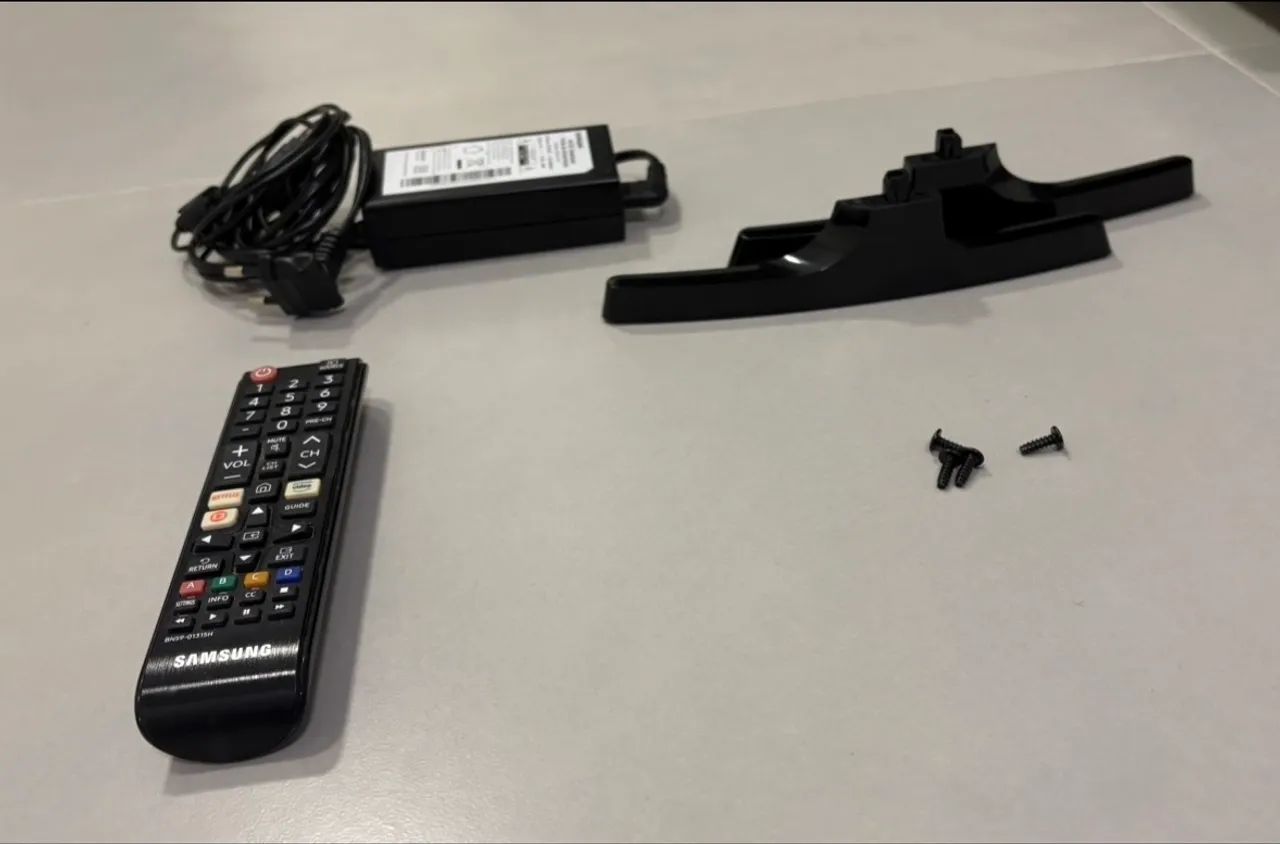 Smart TV Samsung 32? LED - Tizen - Wi-Fi - Foto 2