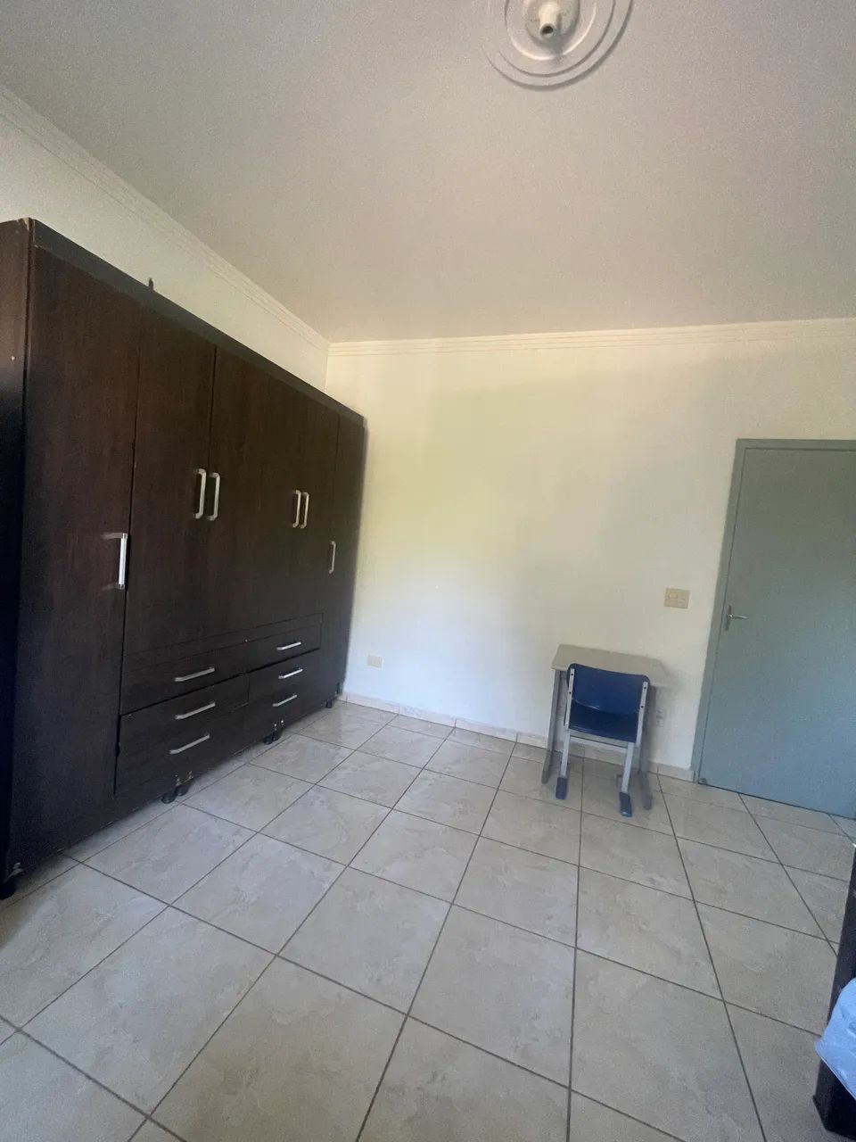 Quarto mobiliado para mulher  - Foto 2