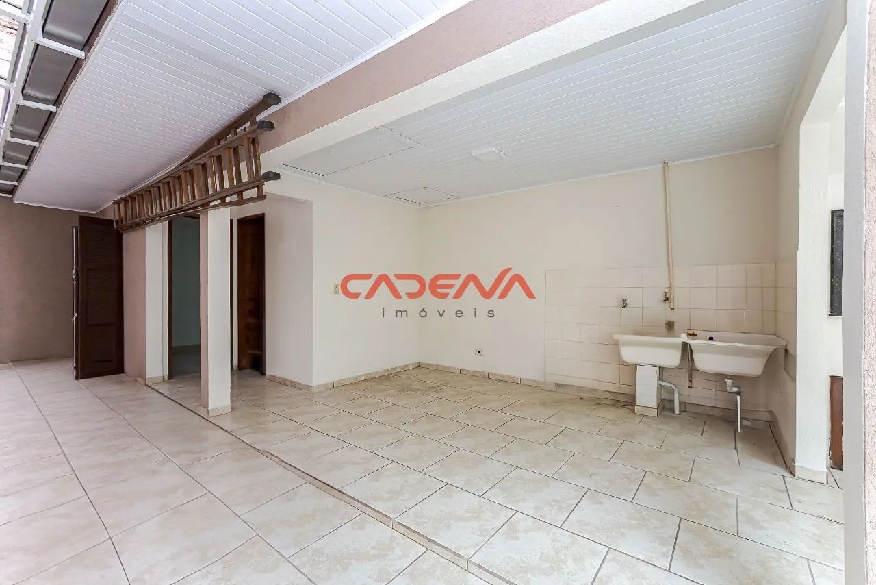 Casa com 4 quartos e 4 vagas à venda no Cajuru - Foto 3