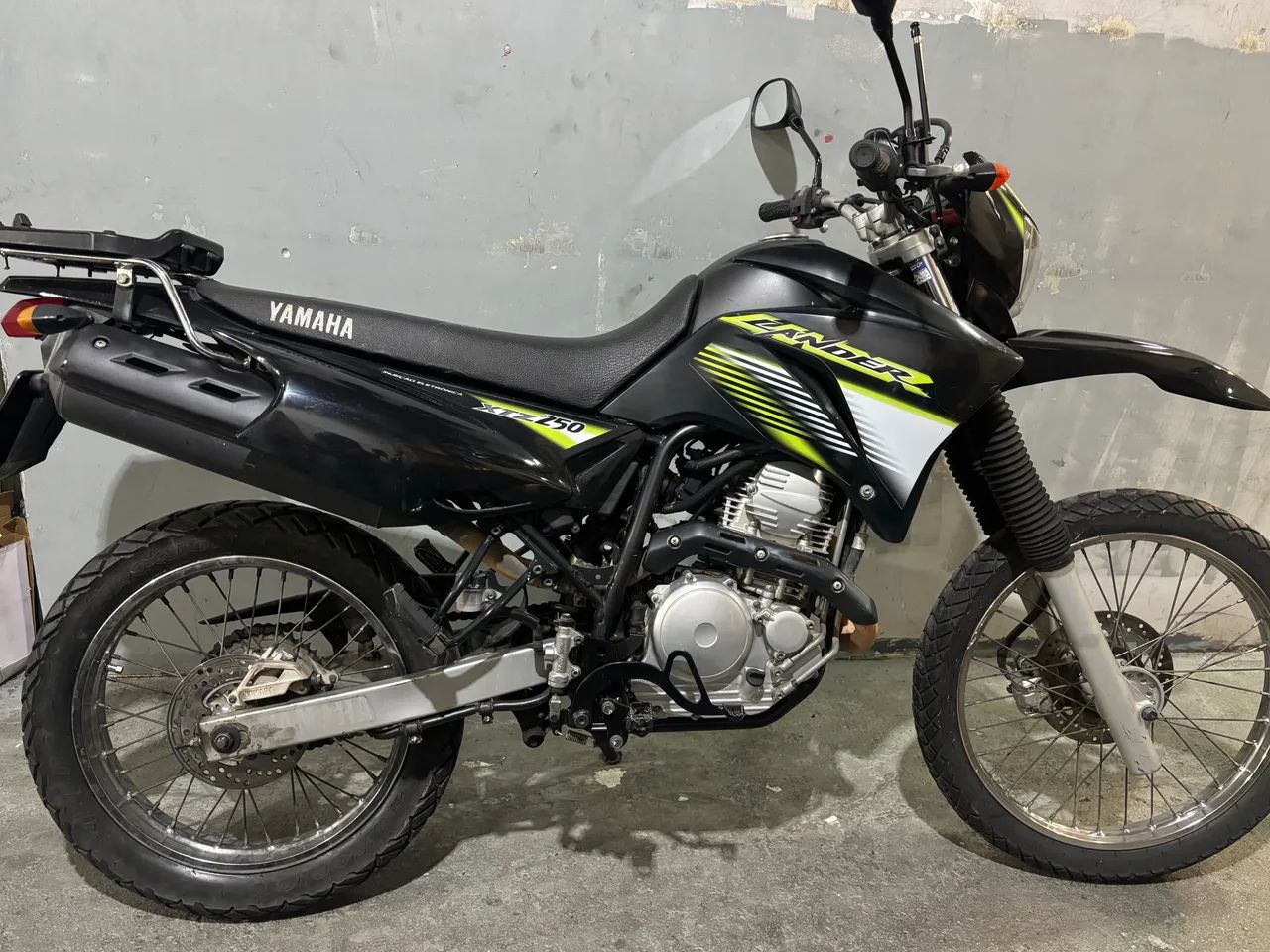 XTZ 250 LANDER  - Foto 2