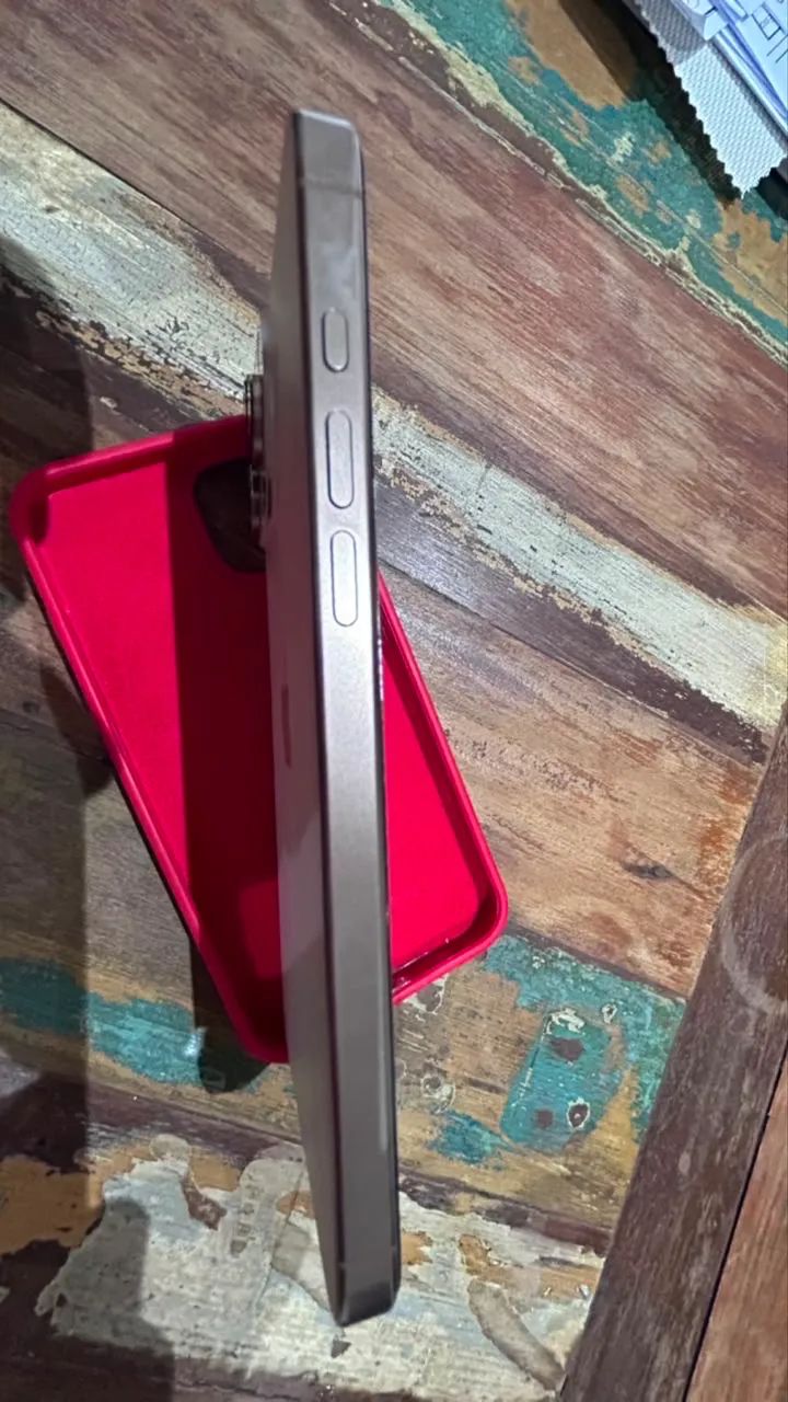 IPHONE 16 PRO MAX 256gb( mais NOVO da INTERNET) - Foto 3