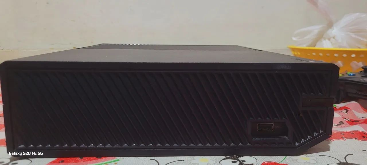 Vendo Xbox One fat  com jogos  - Foto 5