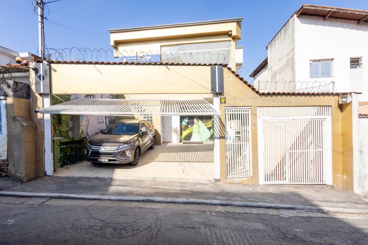 Sobreloja na Rua Therezinha di Spagna Lobo, 35 - Sobreloja  245 m²