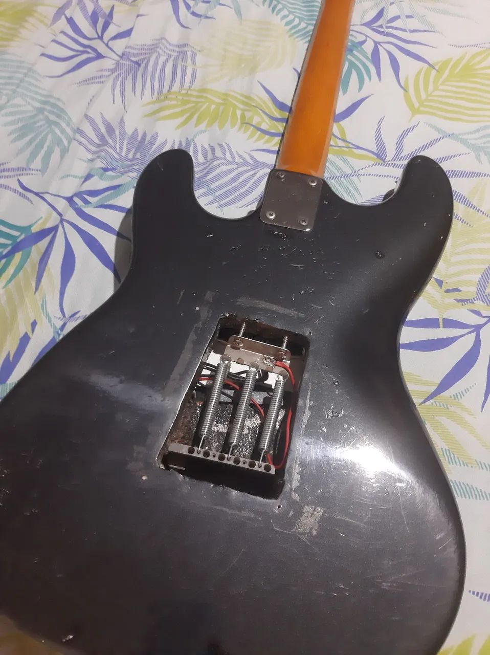 Guitarra Stratocaster - Foto 5