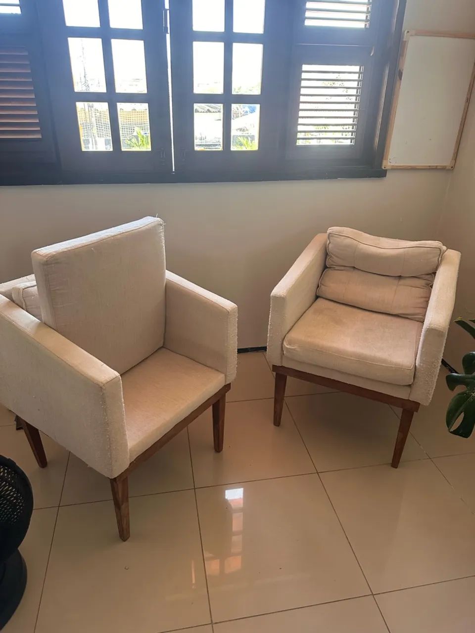 2 cadeiras para sala ou escritório  - Foto 2