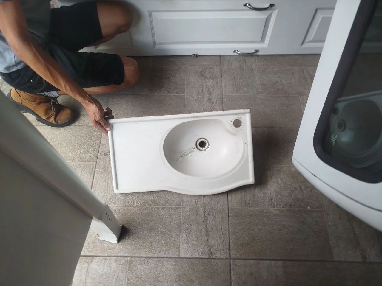 Vende pia de banheiro 