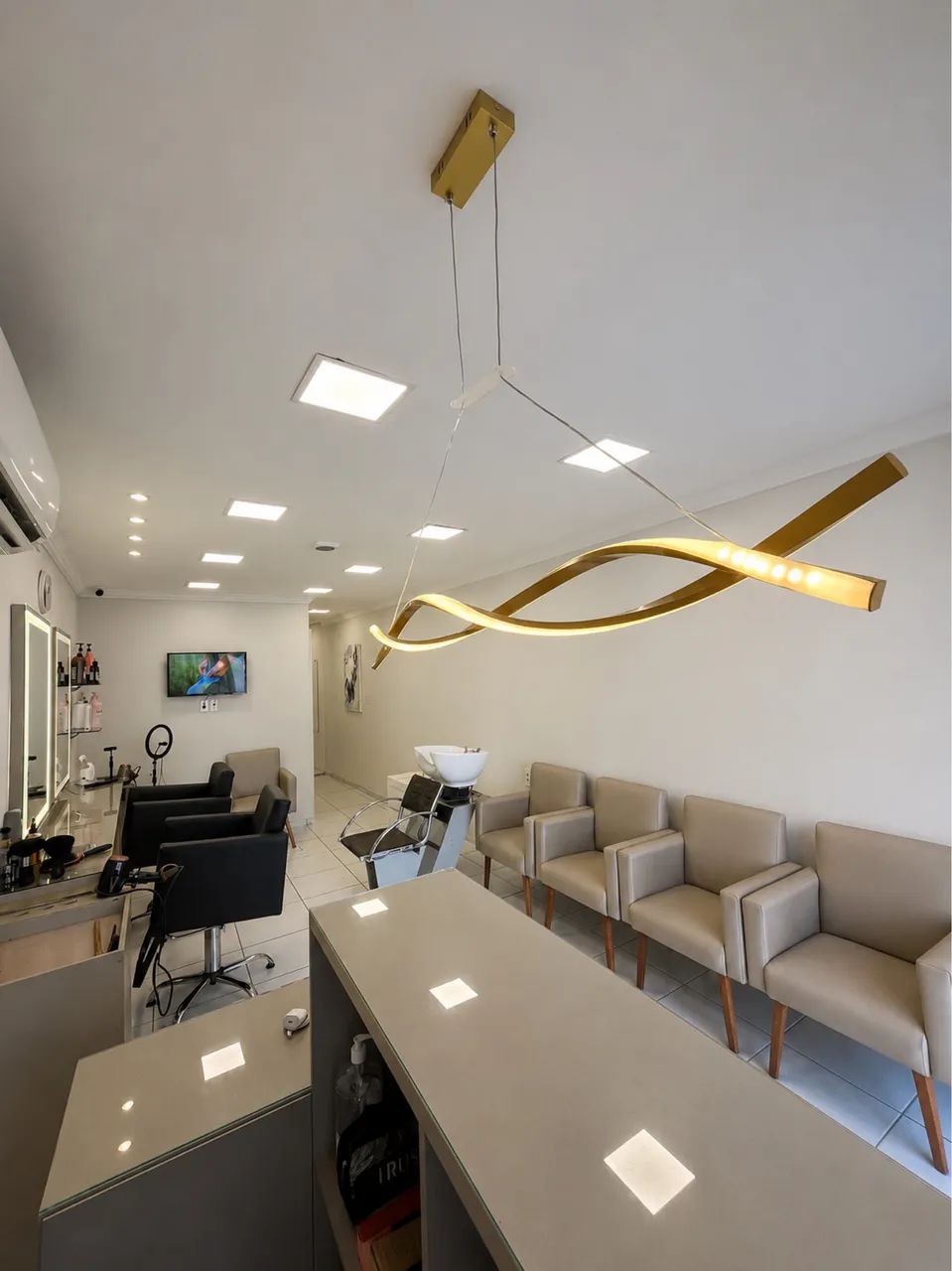 Aluguel de sala pra profissional Manicure/ Lash Designer  - Foto 4