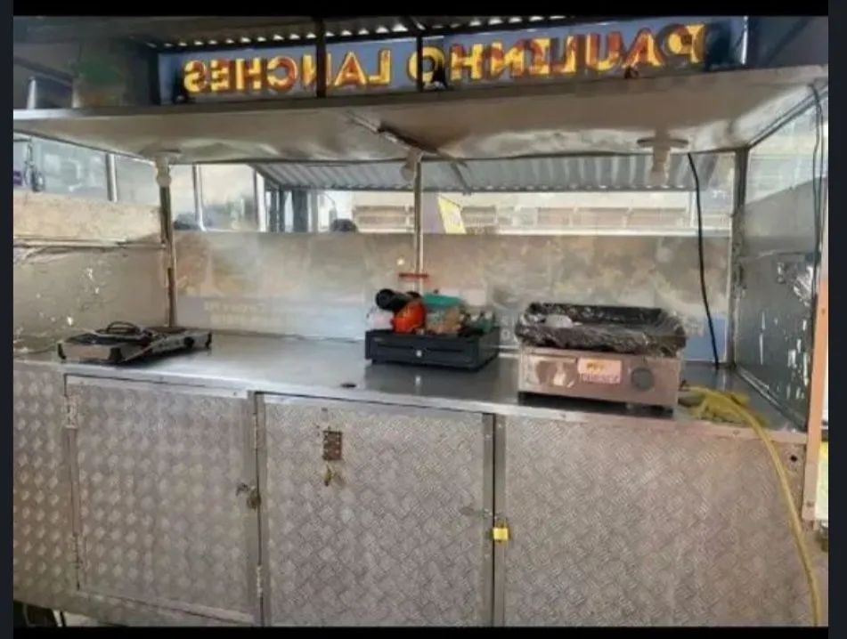Vende-se barraca para lanches 