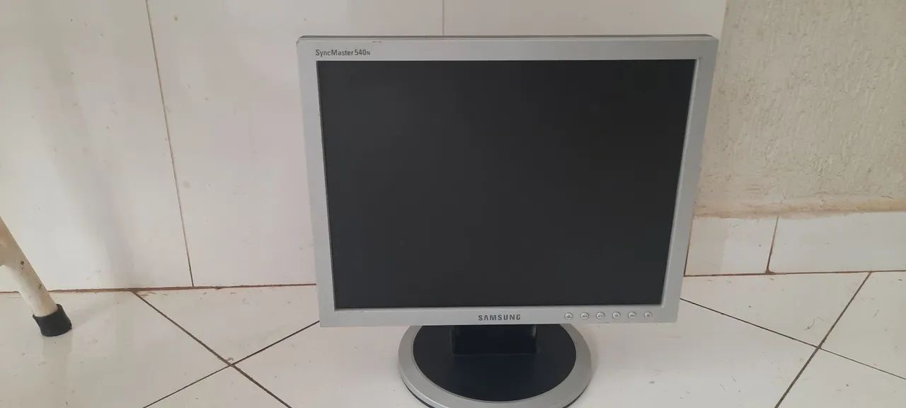 MONITOR SAMSUNG LCD