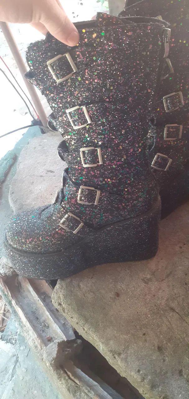 Botas de plataformas estilo demonia - Foto 4