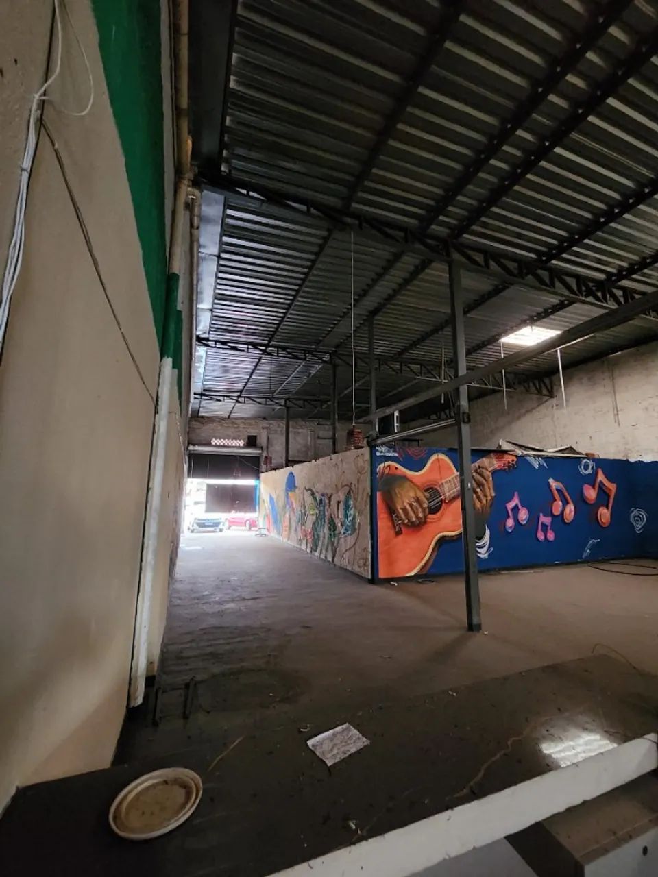 Galpão Comercial com 300m² - Foto 5