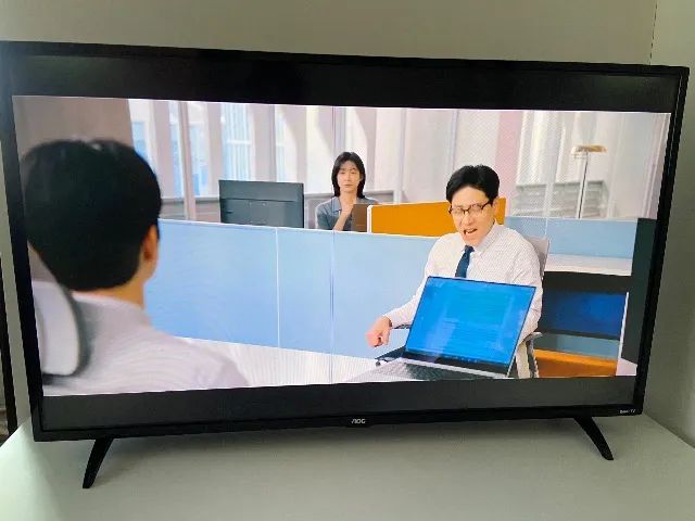  Smart TV AOC Roku 43" LED Full HD - Foto 3