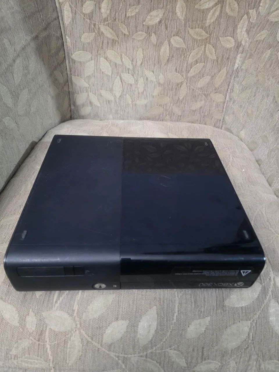 Console Xbox 360 E modelo 1538 - Foto 3