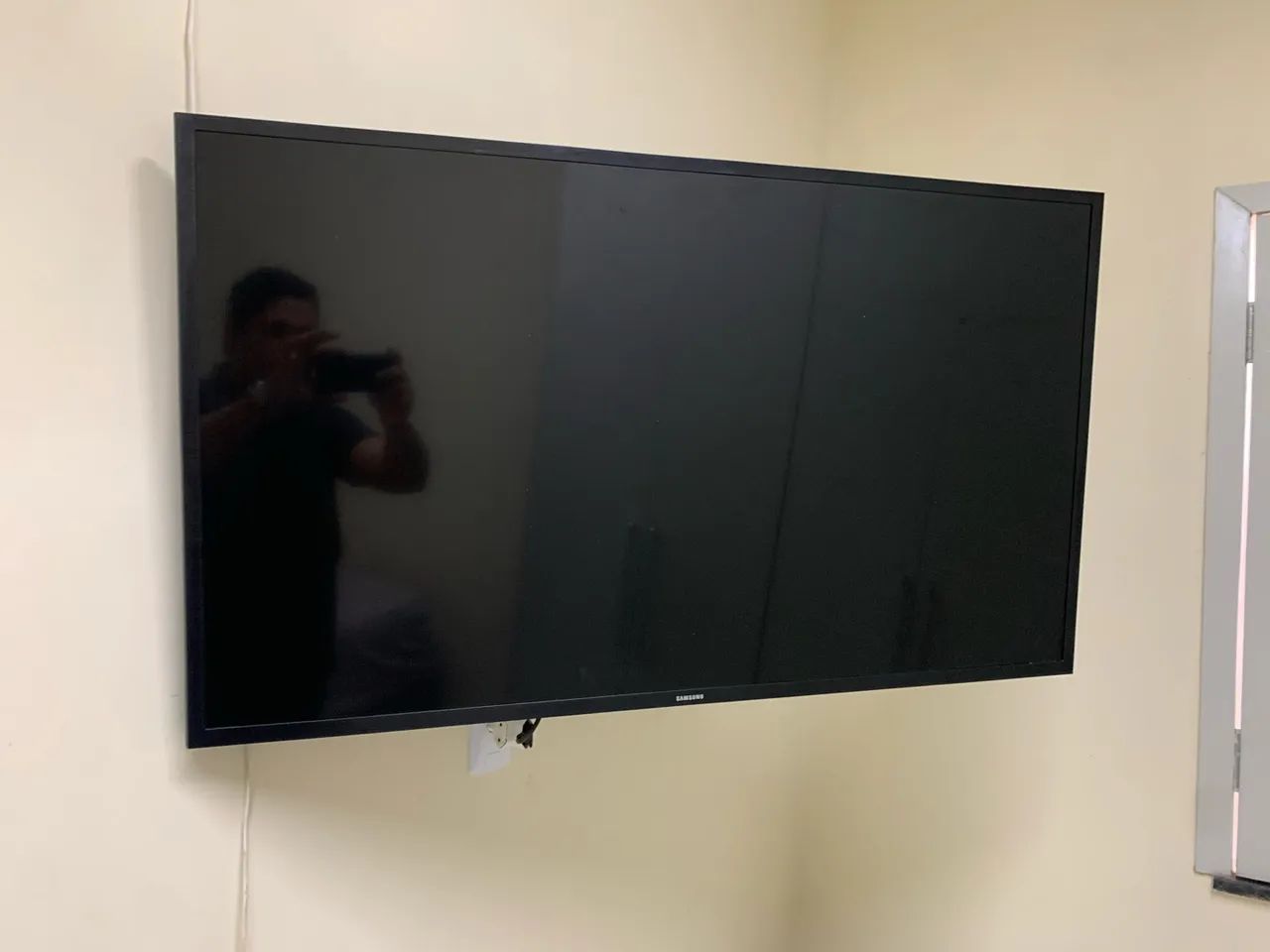 TV Samsung (ler descrição/preço a combinar)