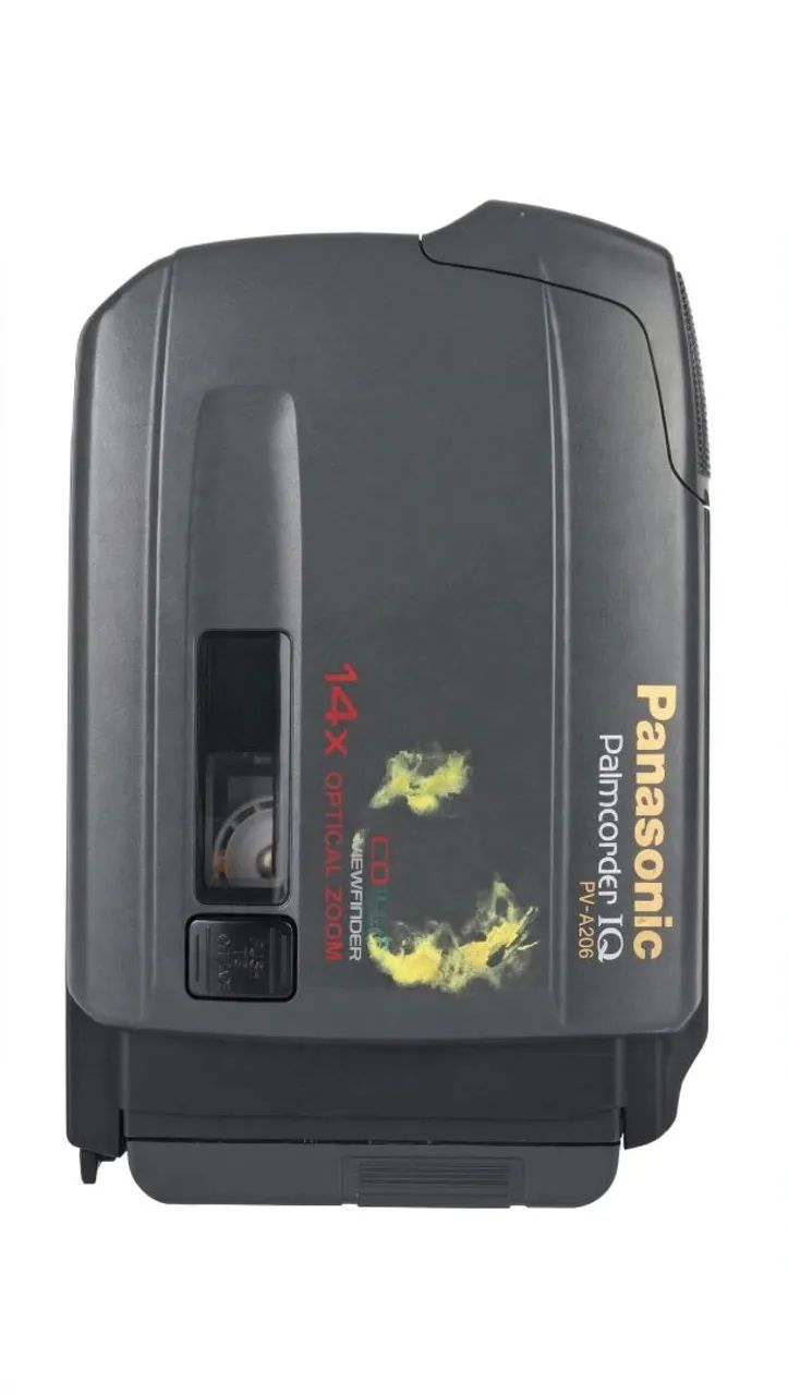 Panasonic Palmcorder IQ PV-A206 14x Zoom VHS-C - Não Liga Para
