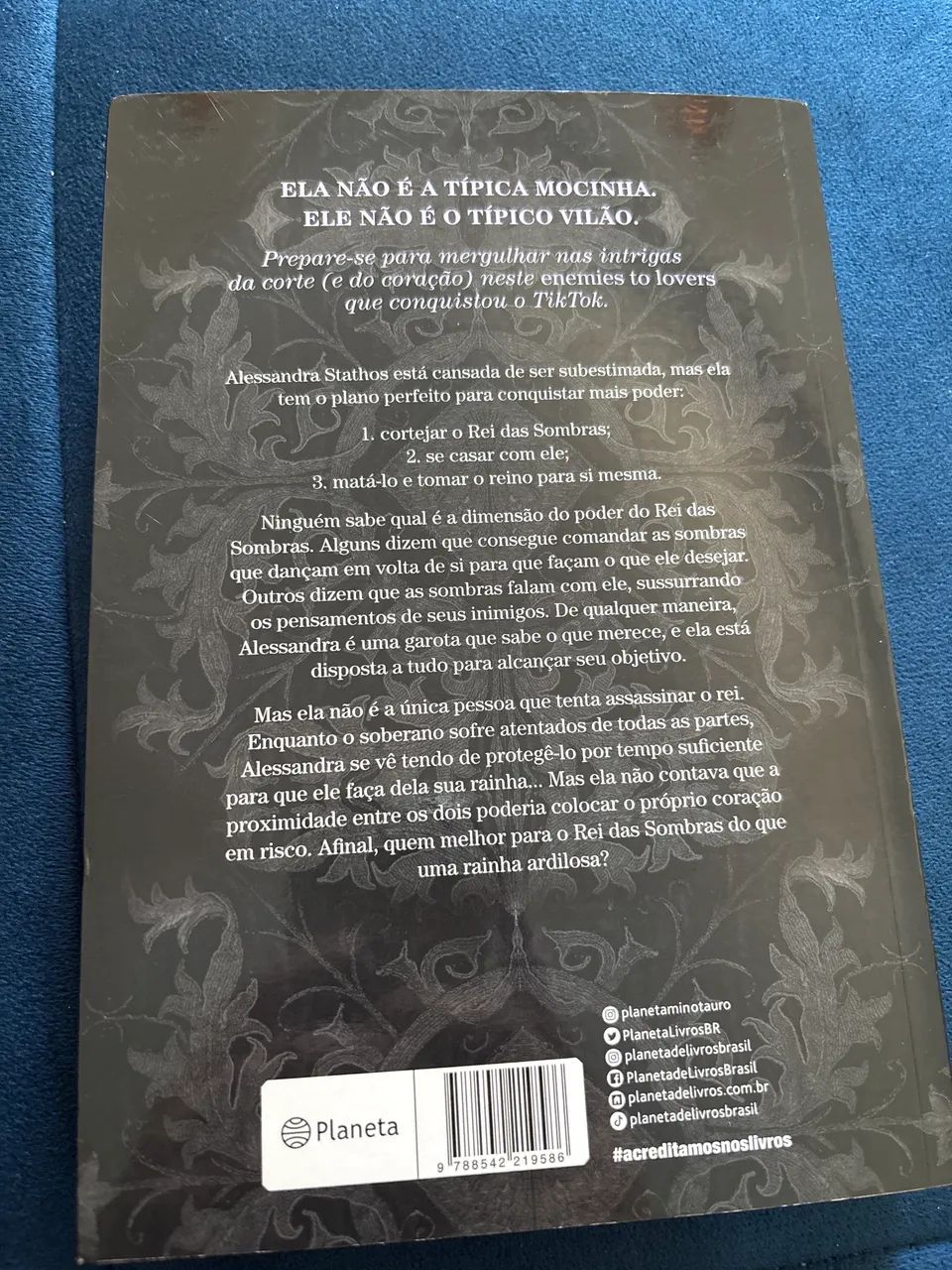 Coroa de Sombras - Foto 2