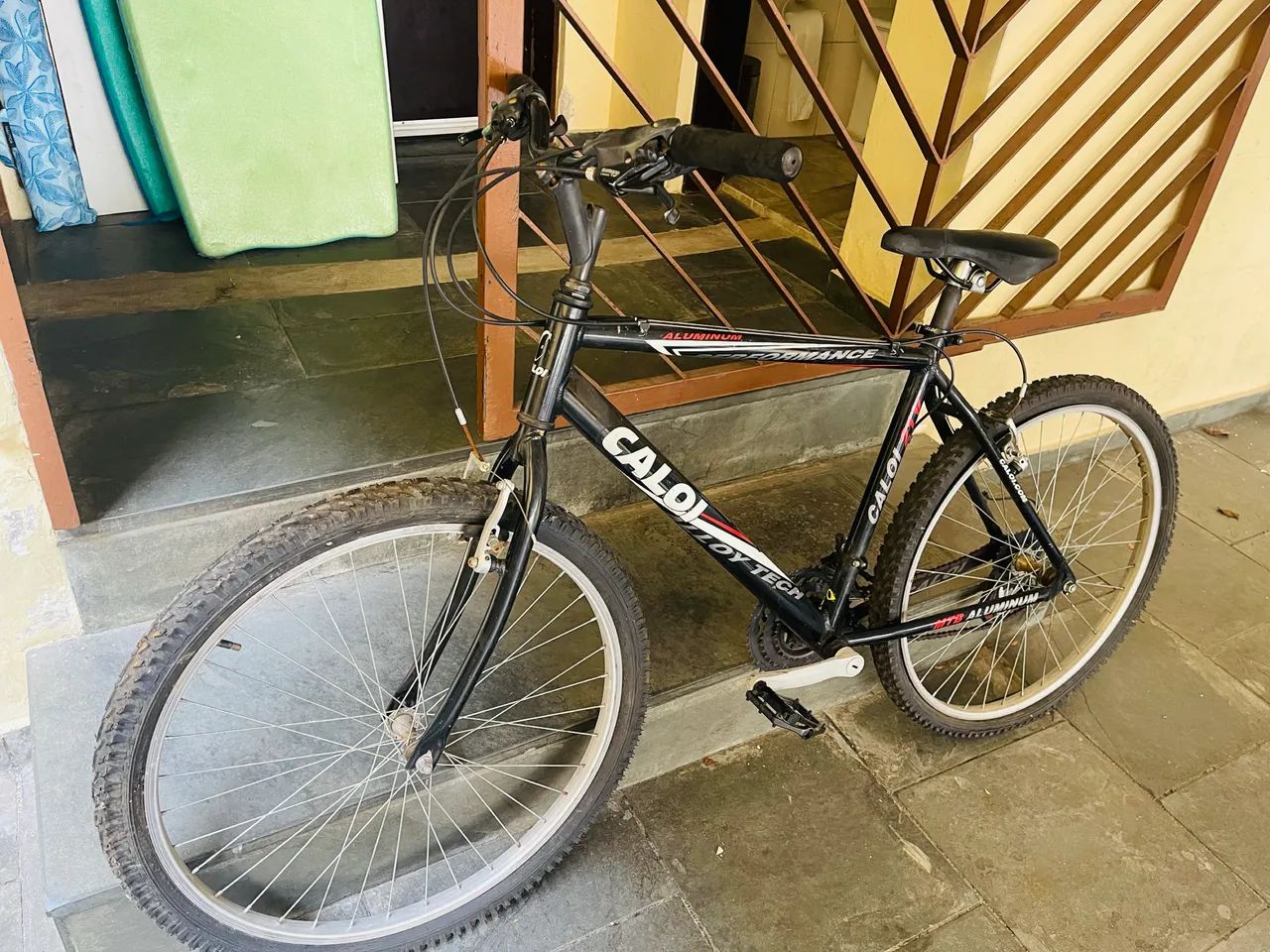 Bicicleta Caloi Aluminum MTB